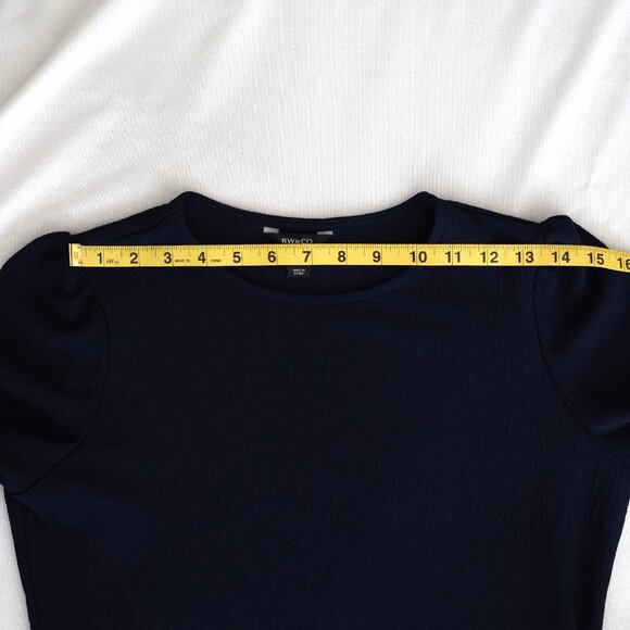 Navy Blue Top from RW & CO. -  Size S - Crew Neck -  Slightly Puffy Sleeves - Picture 6 of 11